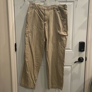 W36 L32 Mens Khaki Dockers